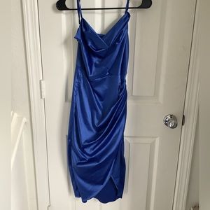 Long blue dress